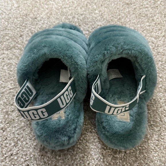 UGG FLUFF YEAH SLIDE ATLANTIC SLIPPERS - WOMEN'S - Picture 2 of 5